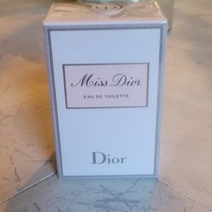 Dior-  Miss Dior